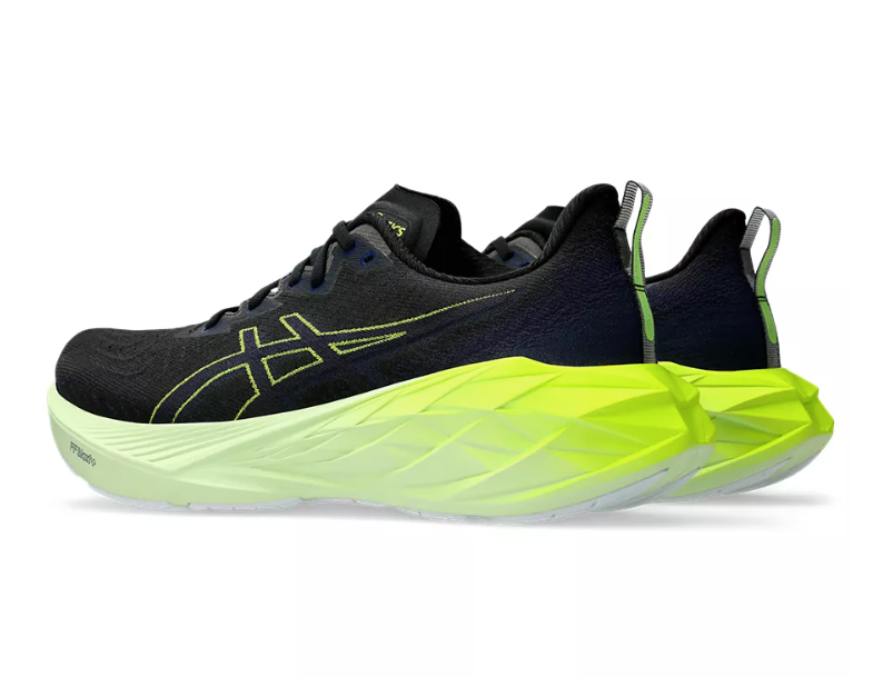 Asics Men's Novablast 4