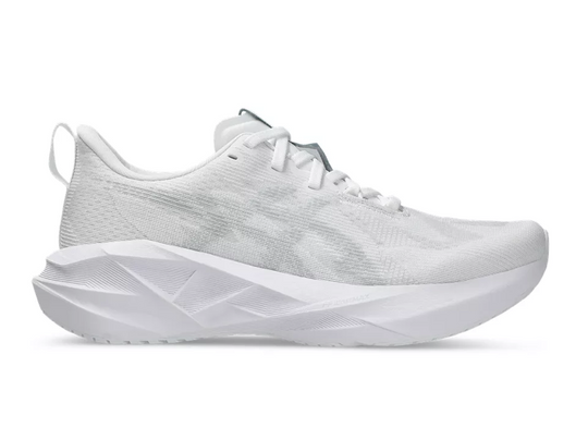 Asics Women's Novablast 5