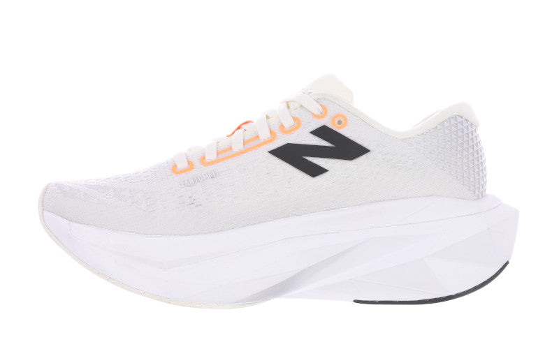 New Balance Women's FuelCell SuperComp Trainer V3