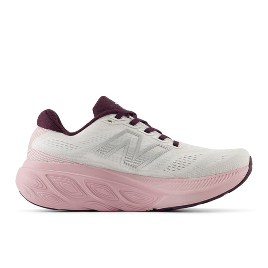 New Balance Women's 880 v15