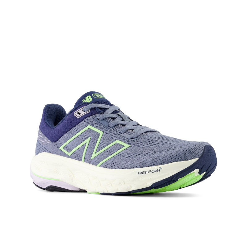 New Balance Women's 860 V14