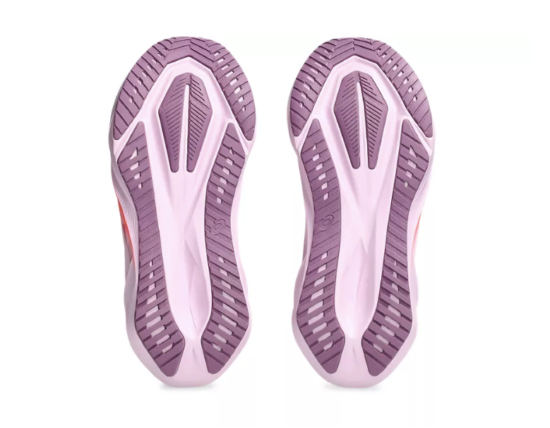 Asics Women's Novablast 5