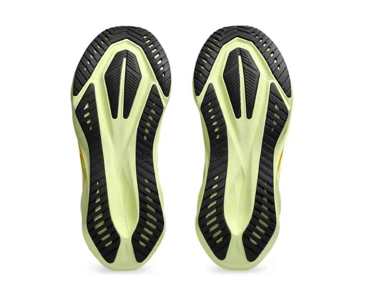 Asics Men's Novablast 5